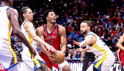 矶野火中失 矶野火中失